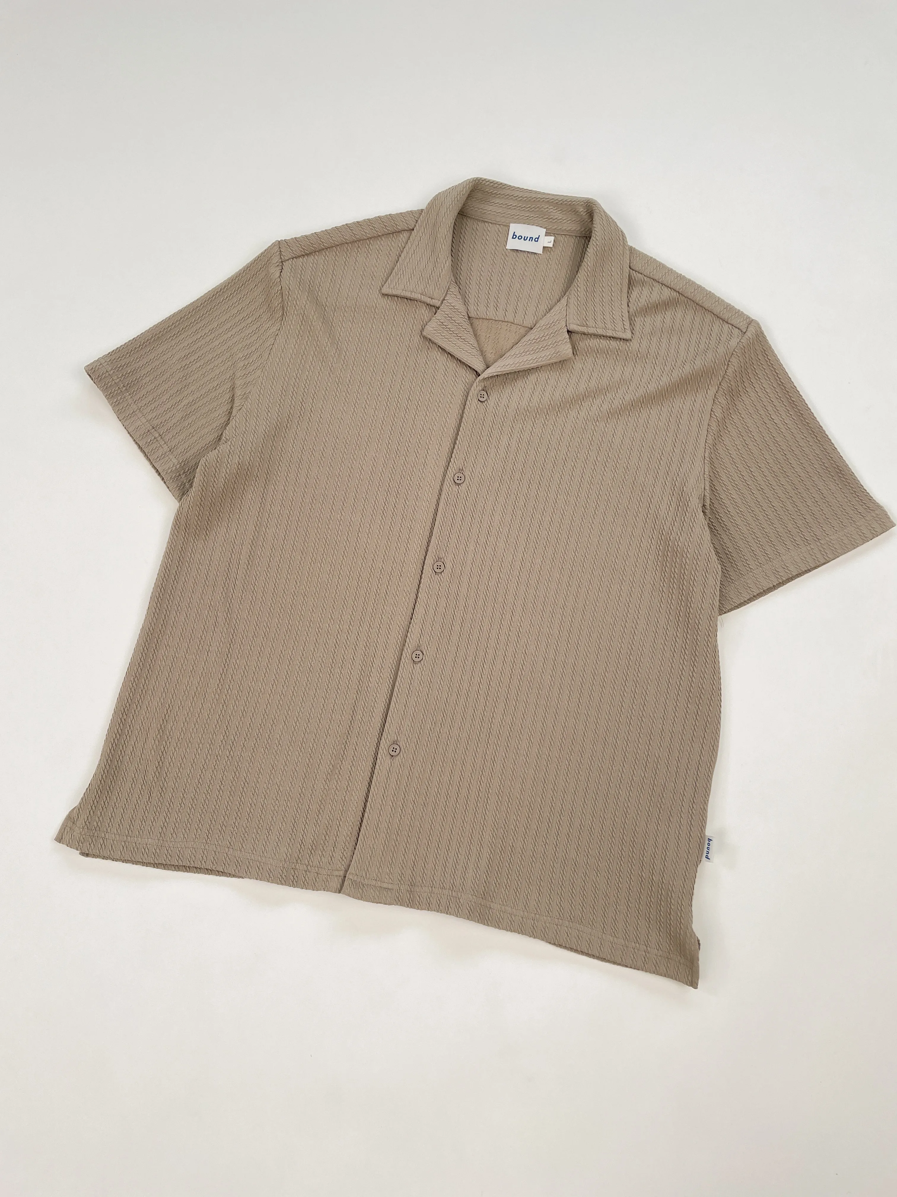 BEIGE CABLE TEXTURE CUBAN SS SHIRT