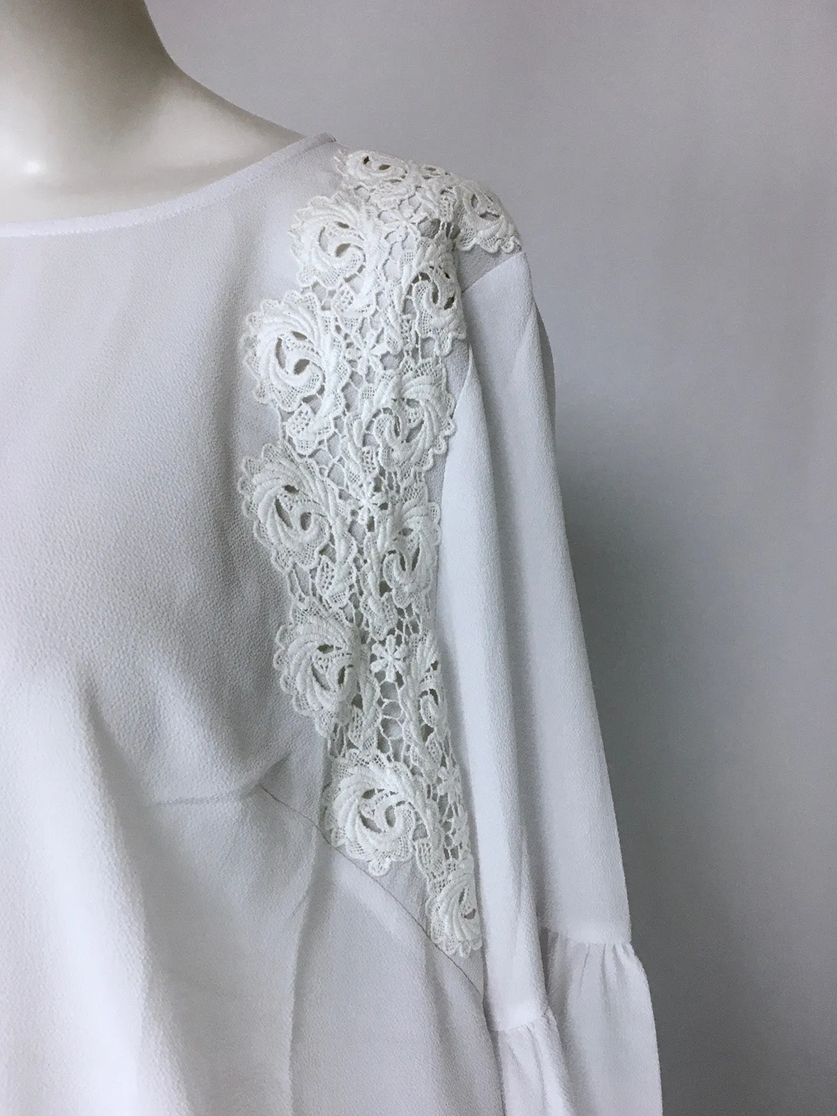 eloquii Size 16 White Applique Shirt NWT