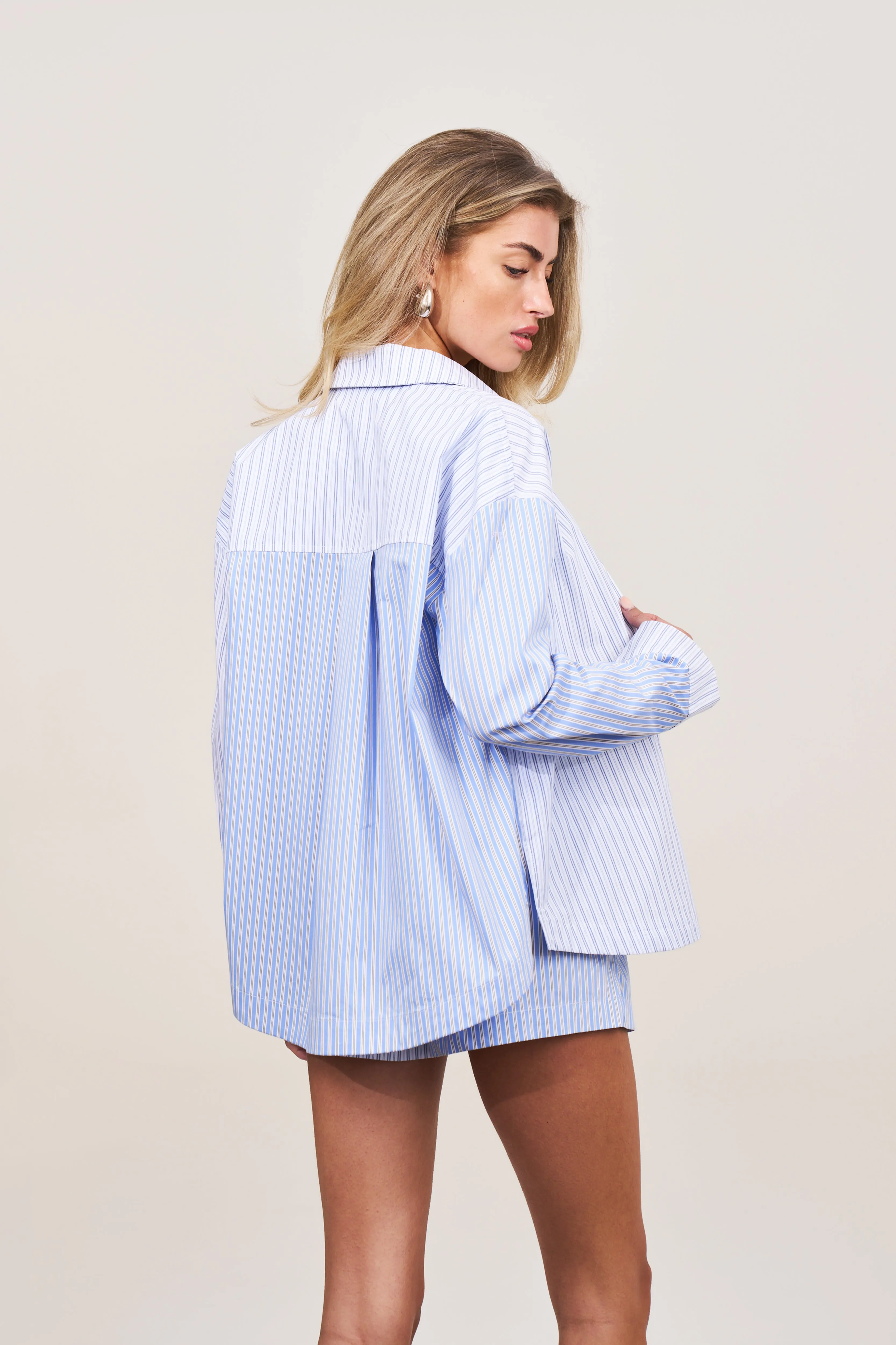 SPLICED STRIPE SHIRT - BLUE